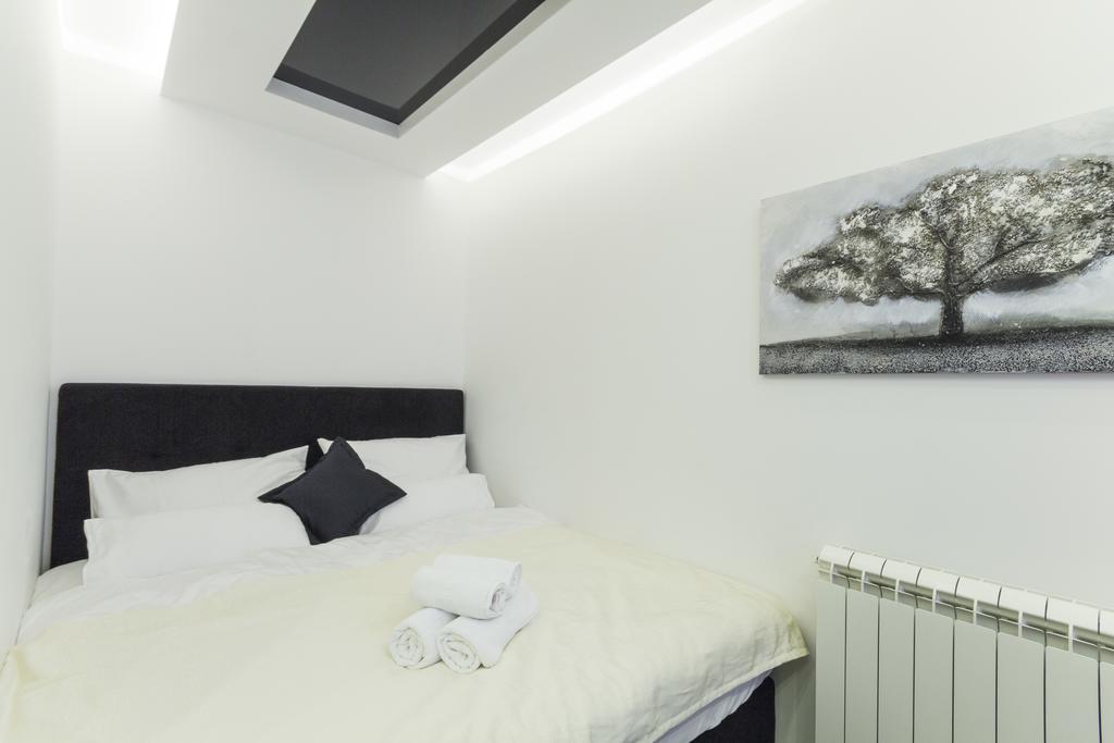 Boutique Hotel Madison Belgrado Buitenkant foto